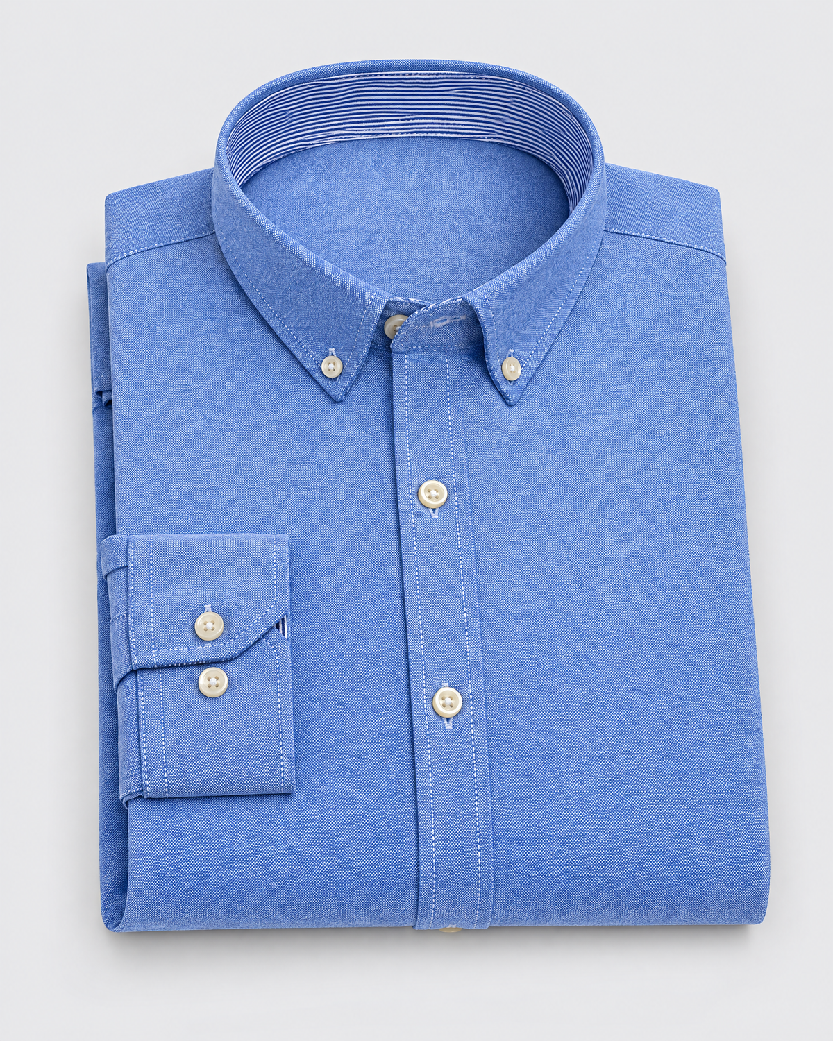 Hollis Oxford shirt in Light Blue, folded